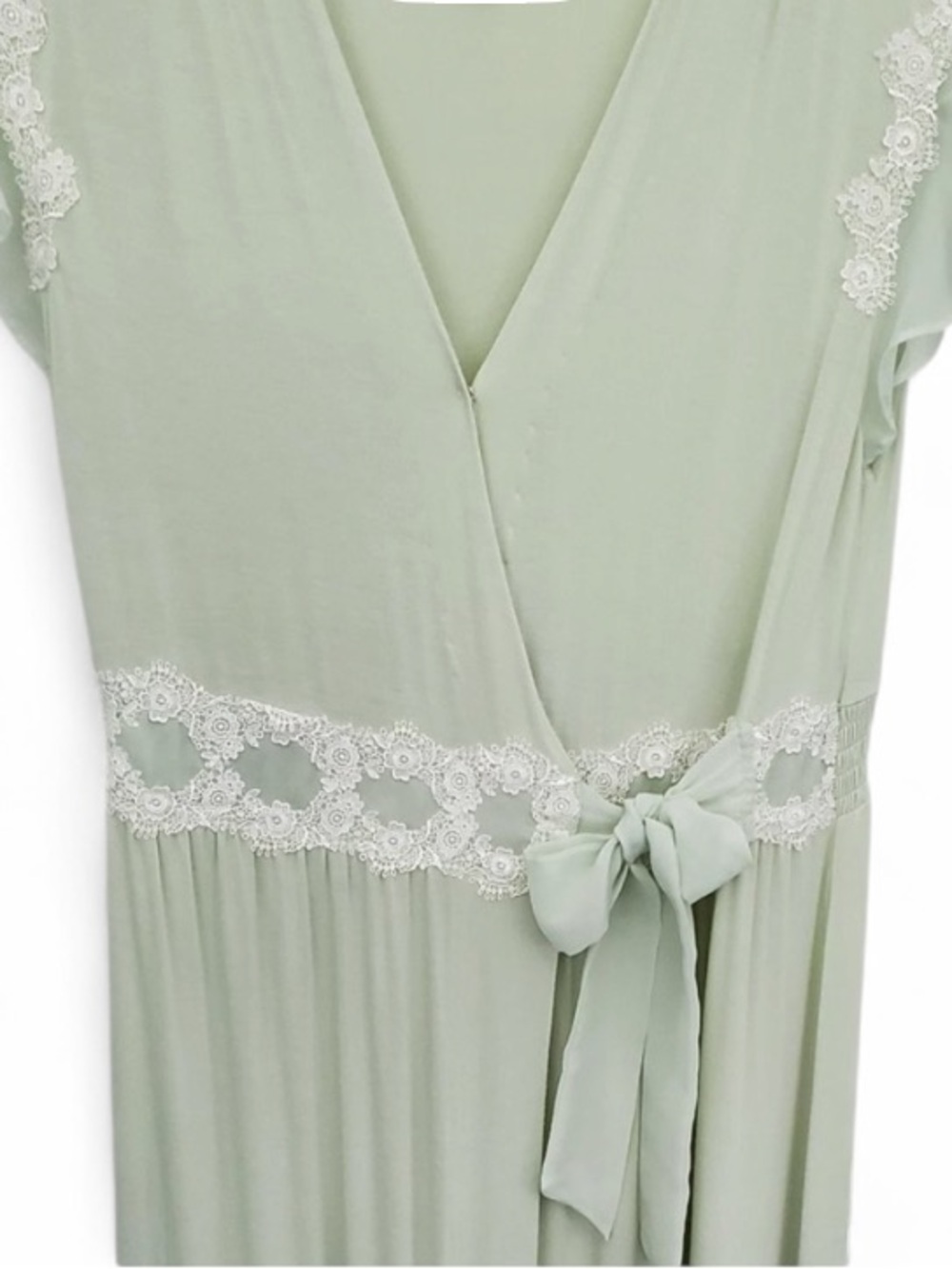Elegant Lace Trim Sleepwear in Mint Green